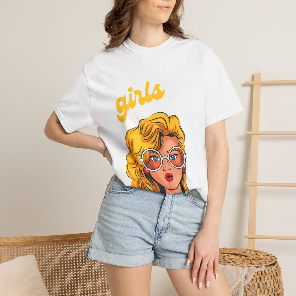 Retro Pop Art "Girls" - Graphic T-Shirt
