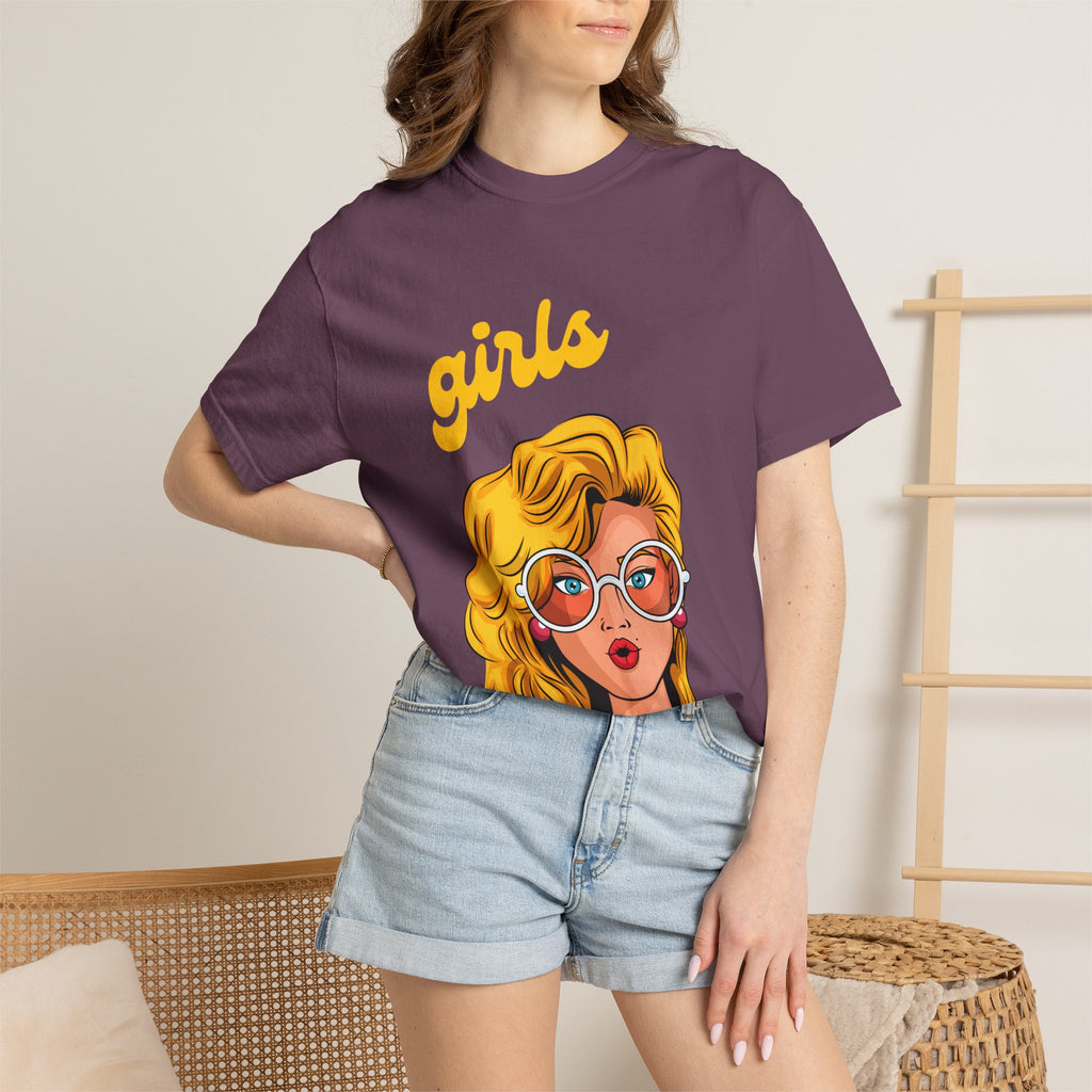 Retro Pop Art "Girls" - Graphic T-Shirt